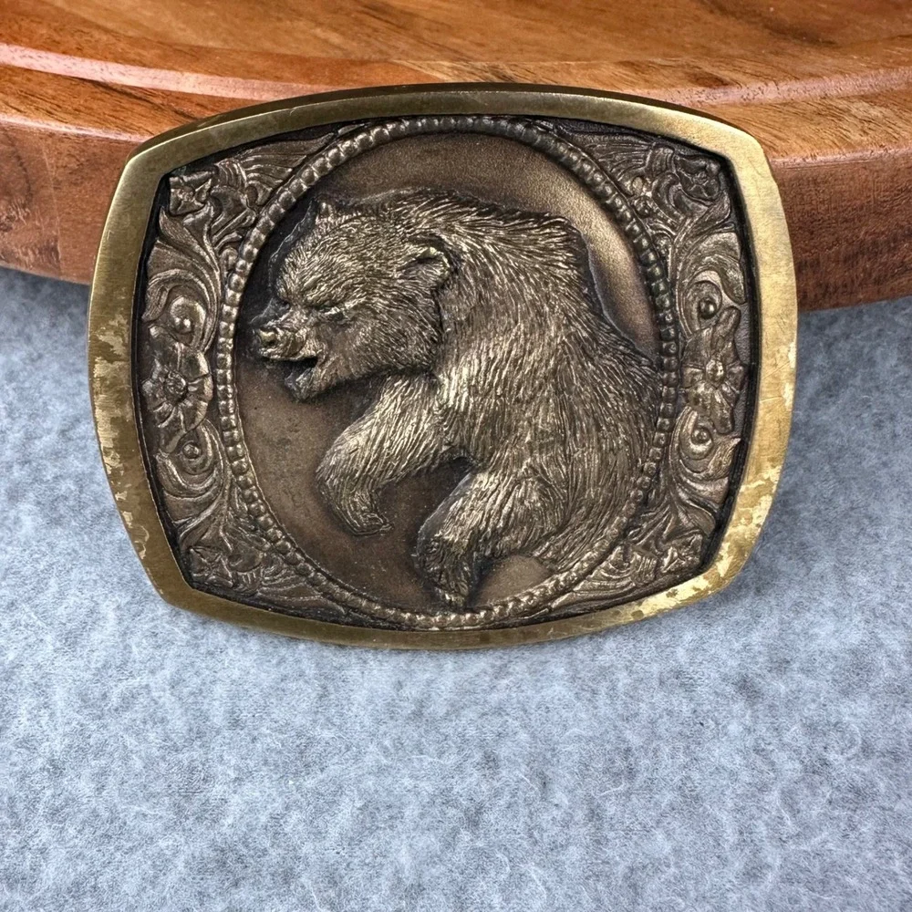 Vtg 1984 High Mesa Solid 4oz Bronze Grizzly Bear Belt Buckle Wildlife Western